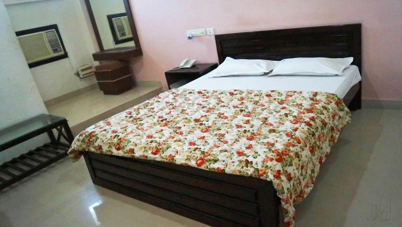 Vaishnavi Group Of Hotels Hyderabad Ngoại thất bức ảnh
