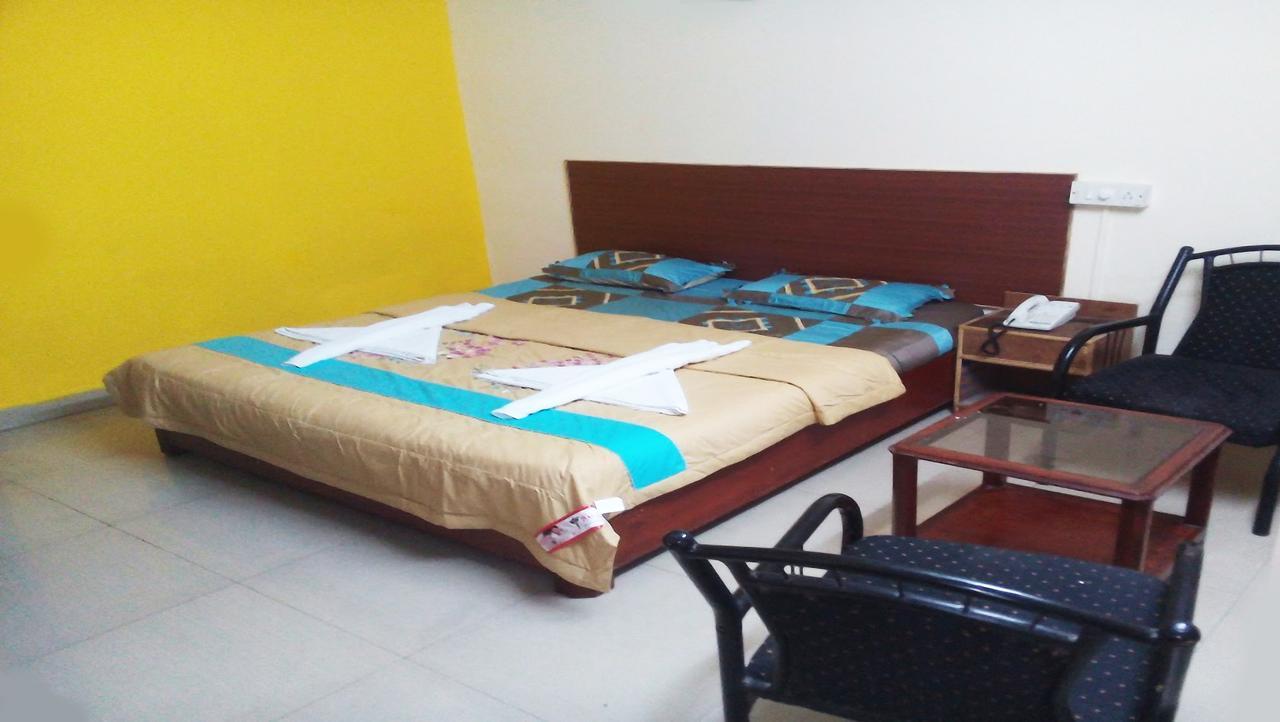 Vaishnavi Group Of Hotels Hyderabad Ngoại thất bức ảnh